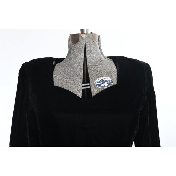 Vintage 1990s Medium Black Long Sleeve Cocktail Dress | by Valentino Miss V - Picture 4 of 10